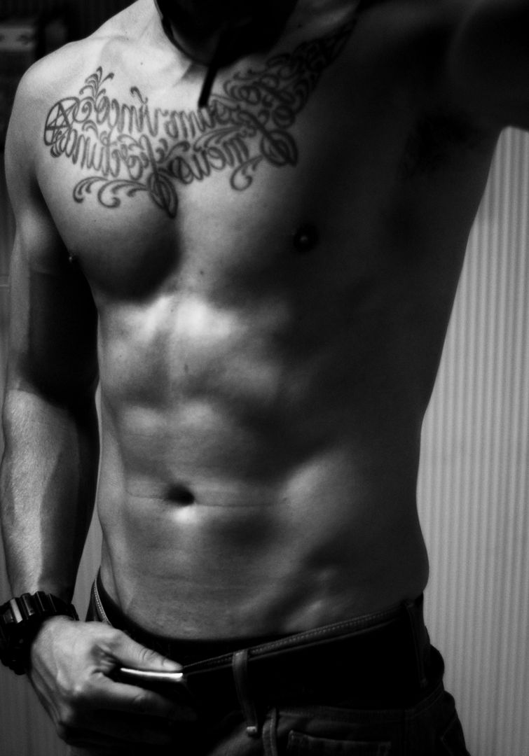 Just another basic torso shot. Face to follow