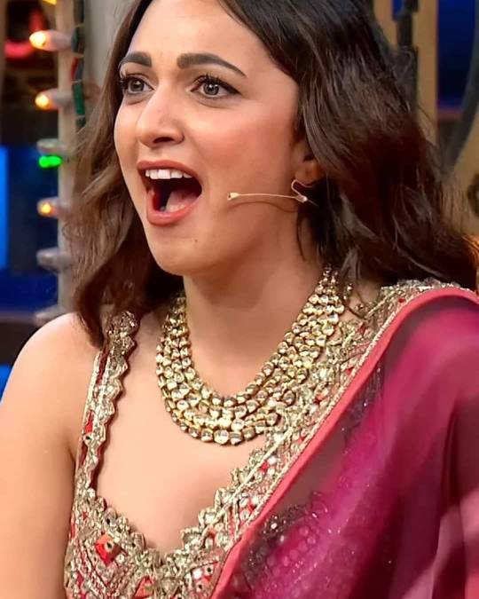 Kiara Advani's expressions.
