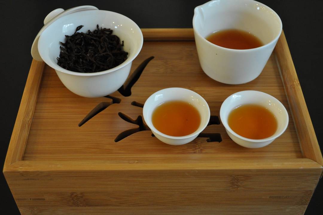 Lapsang Souchong for two [3000x2000][OC]