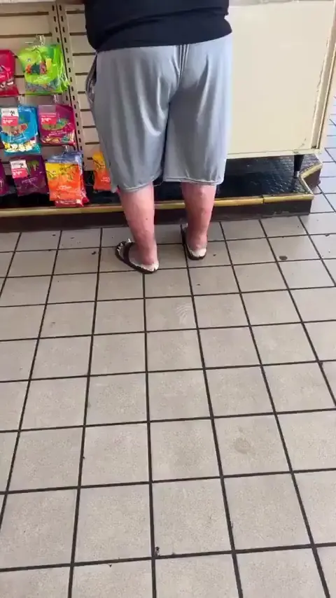 Leaving a trail of foot crumbs so he don't get lost