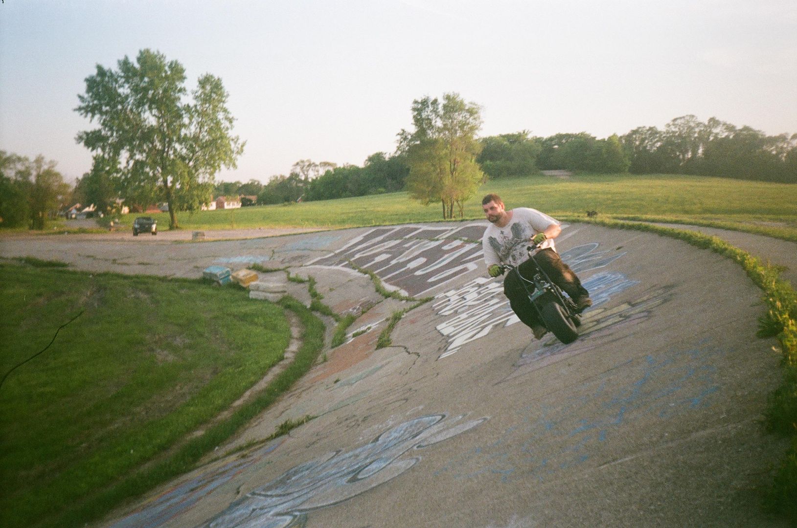 Lomo color 400 + point &amp; shoot