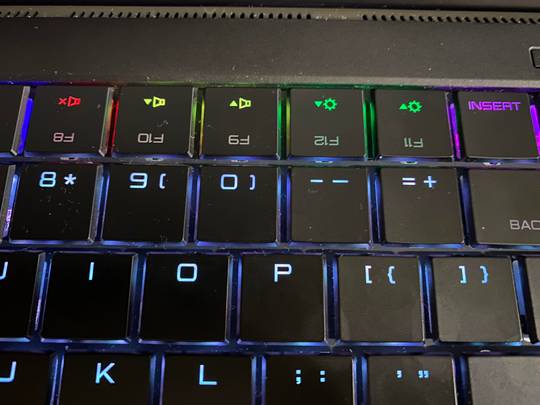 [Mag 15/Fusion] flipped the volume and brightness key caps to see them better