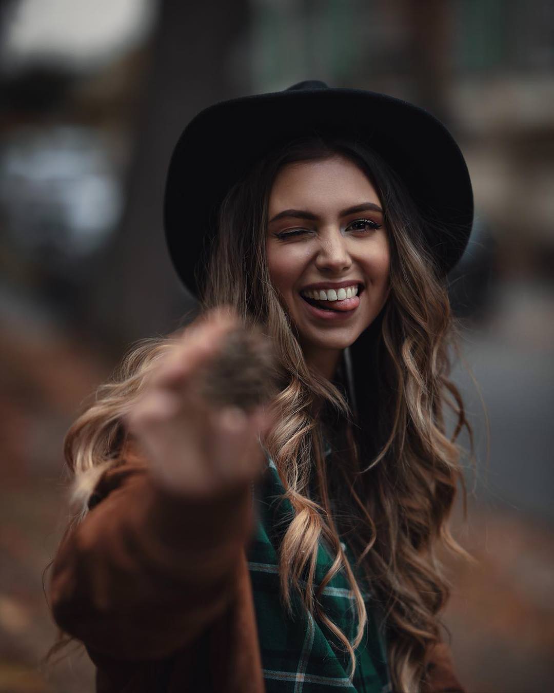 Merve Dhe (@mervedah)