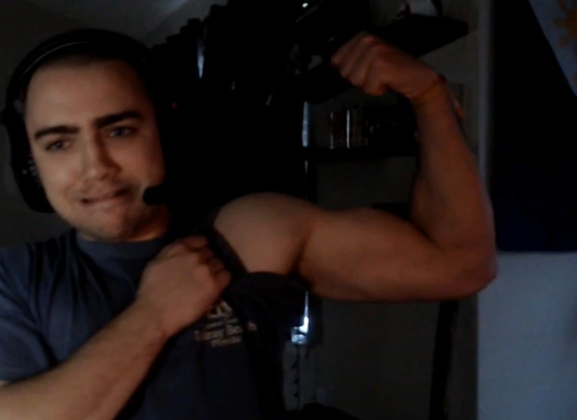 mizkif's arms appreciation thread