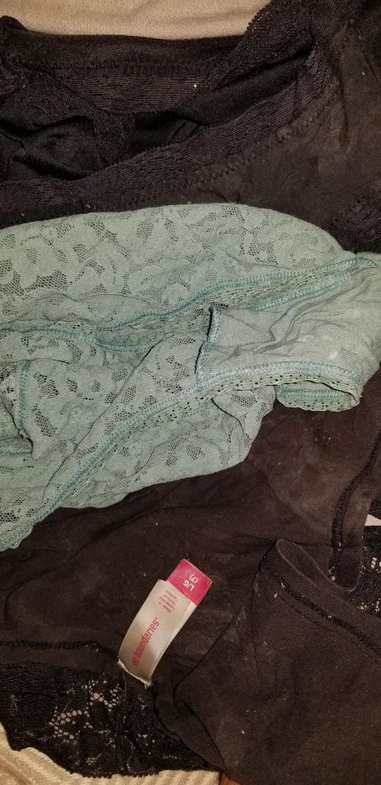 Moms panties getting cummed on