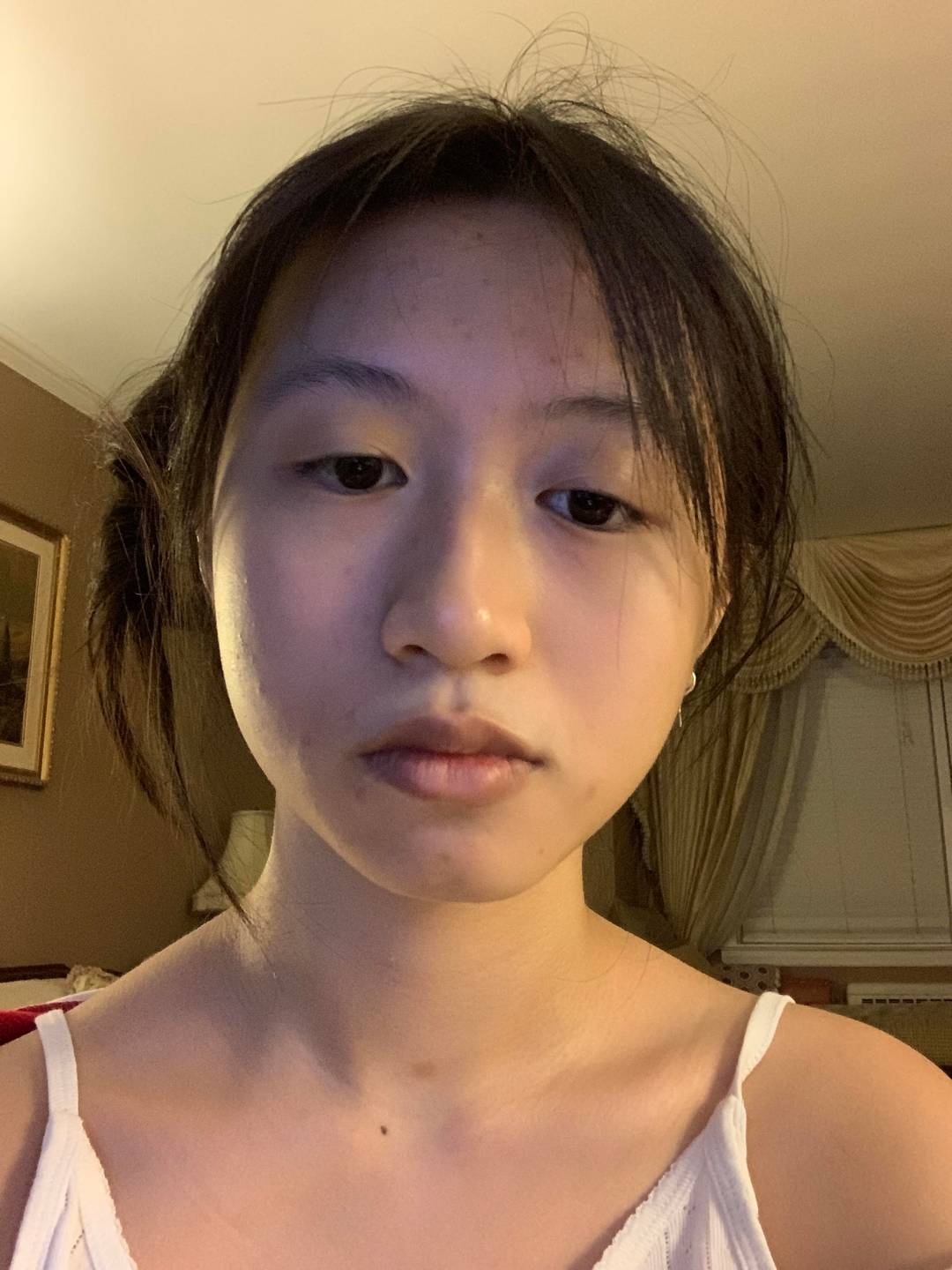 my face is lopsided/asymmetrical, how do i make it look more symmetrical?