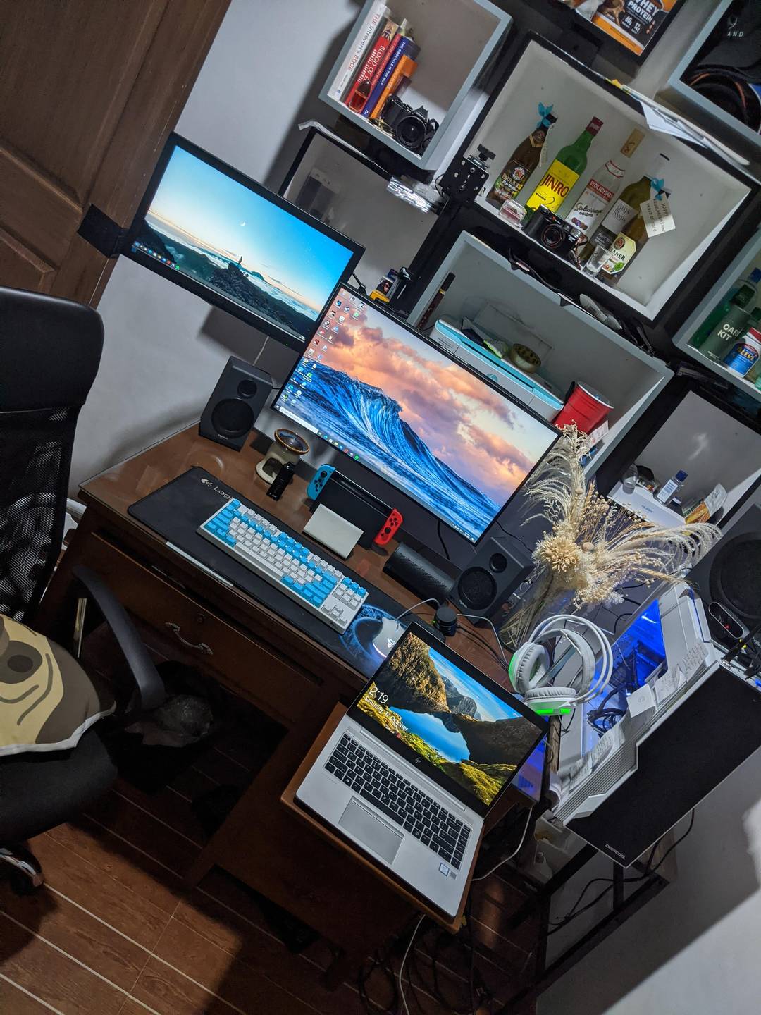 My first setup in years! Made one a while back but had to sell it. Cable management in the works :D