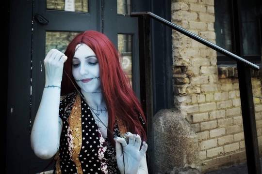 My girlfriend's closet cosplay of Sally from Nightmare Before Christmas [Photographer]