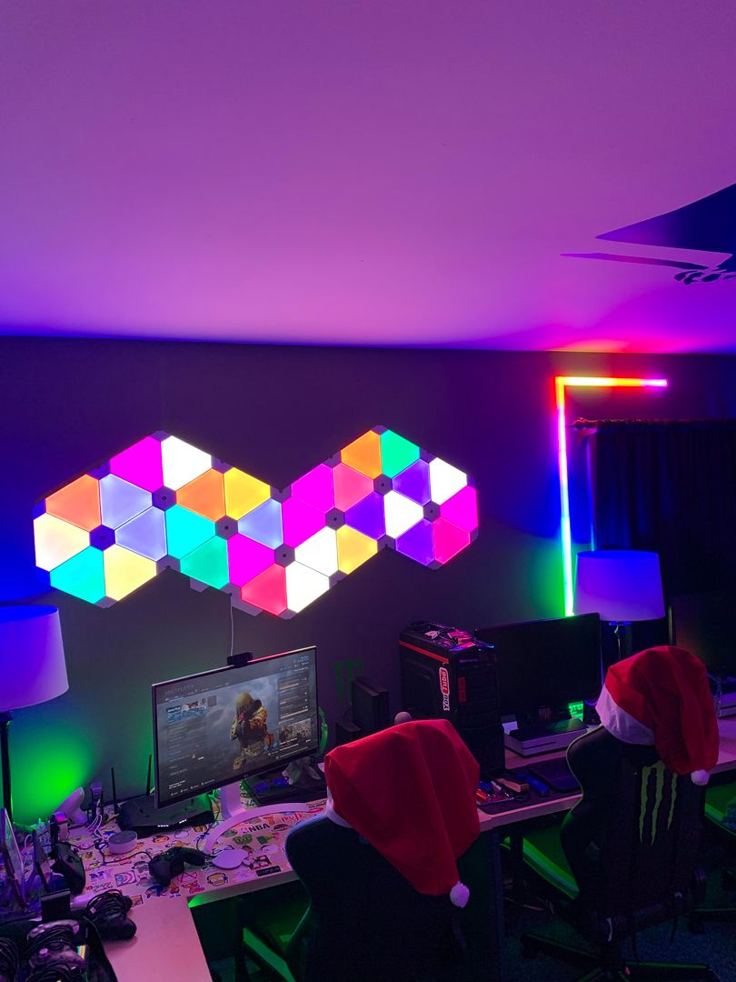 My NanoLeaf Panel setup!