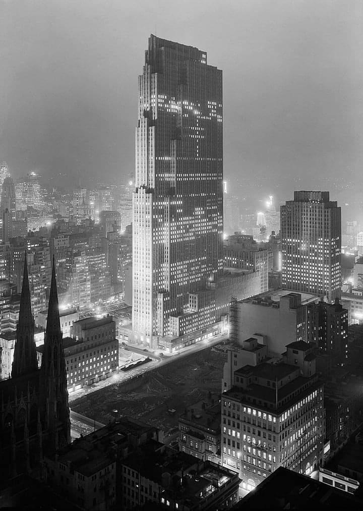 NYC 1930s or 2070s?