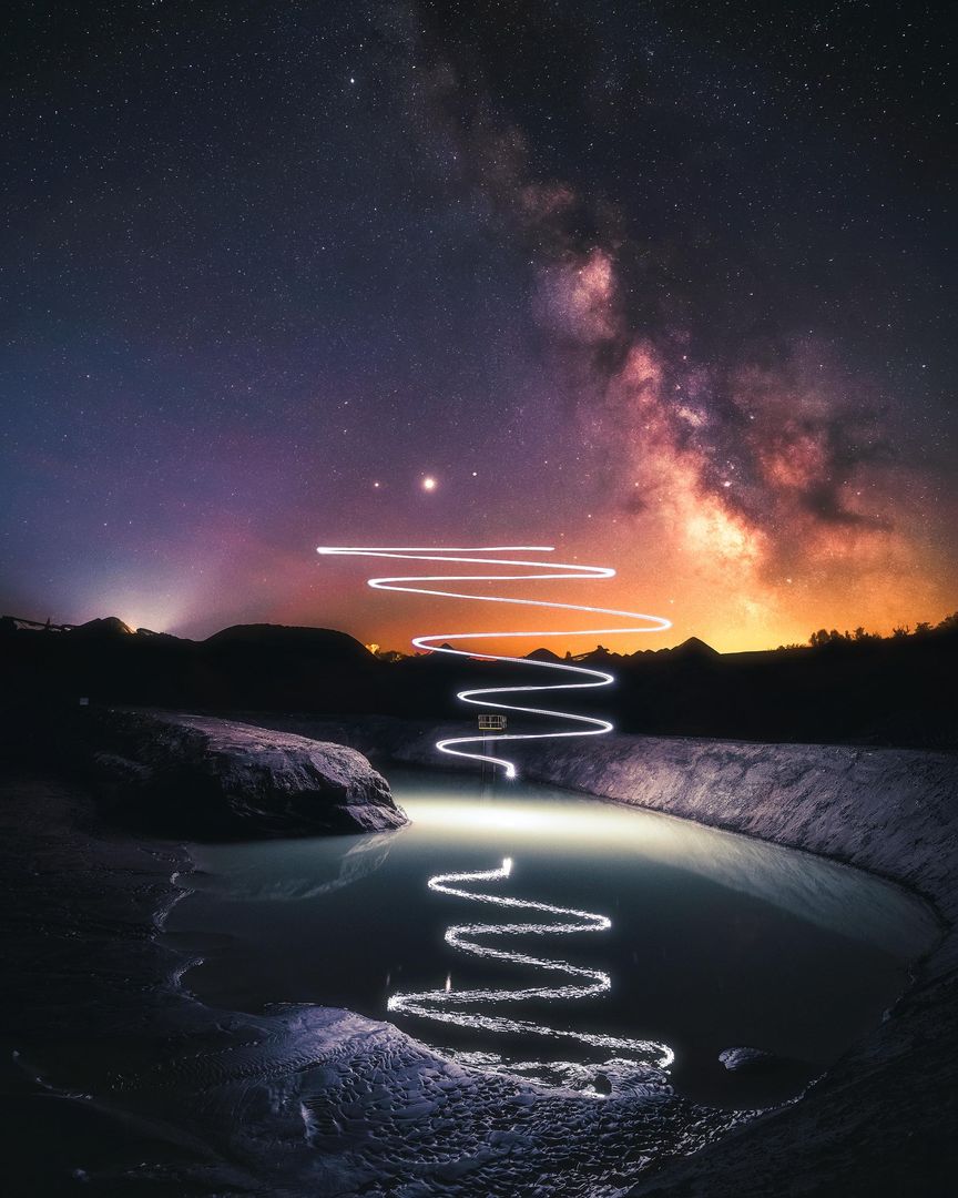 Oh Squiggly Line. Photo of light painting with my drone under the night sky [OC] 1800x2250