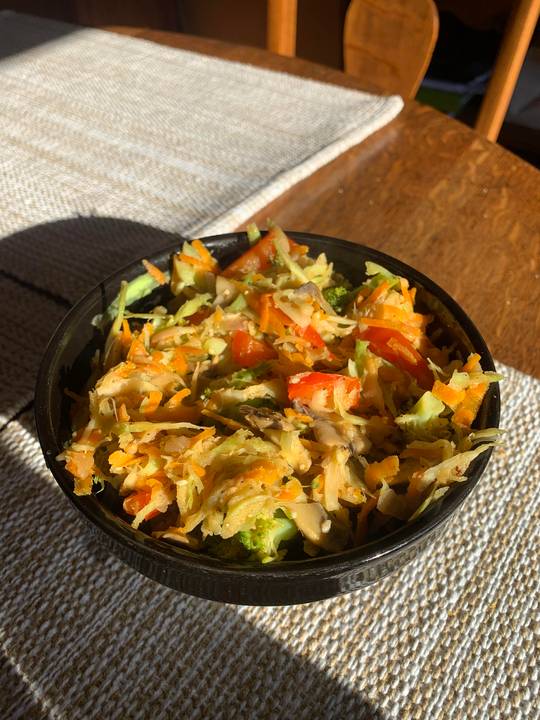 Pad thai-inspired dinner with shredded broccoli stems instead of noodles (300)