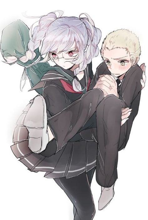 Peko carrying Fuyuhiko