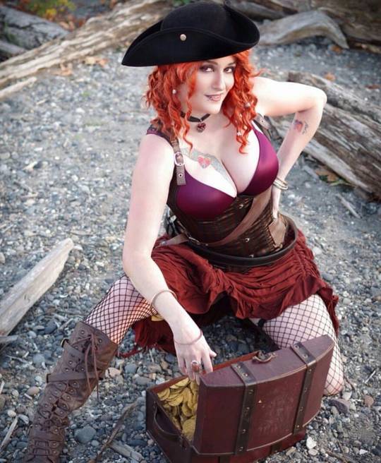 Pirate Wench by Captive Cosplay (Jade Stone)