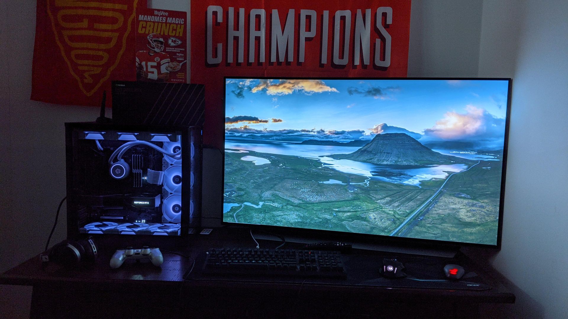 Pulled the trigger on the LG48CX OLED and wow... I absolutely love it.
