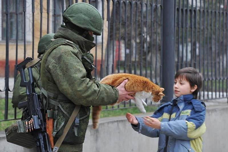 Russian soldier distributes rations during siege of Leningrad (1945; Colorized)