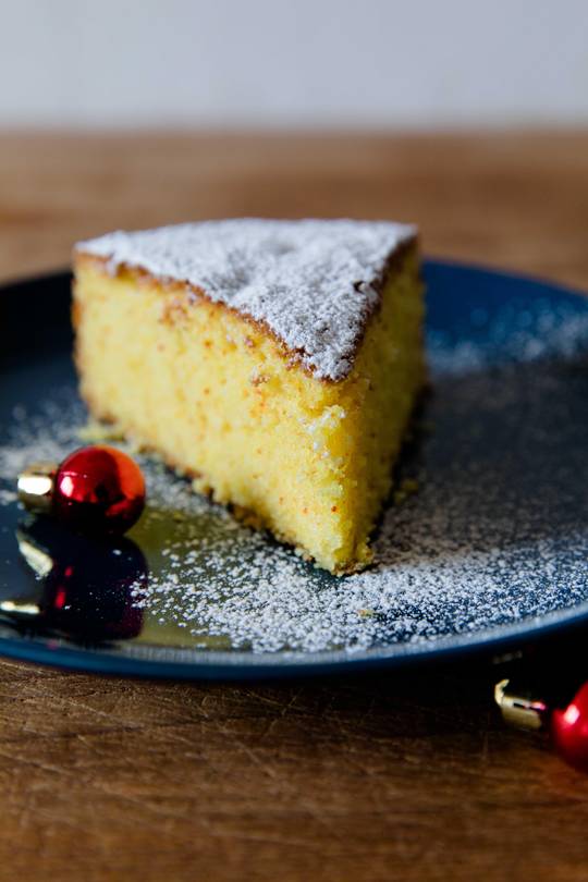 Saffron Cake Super Easy Recipe