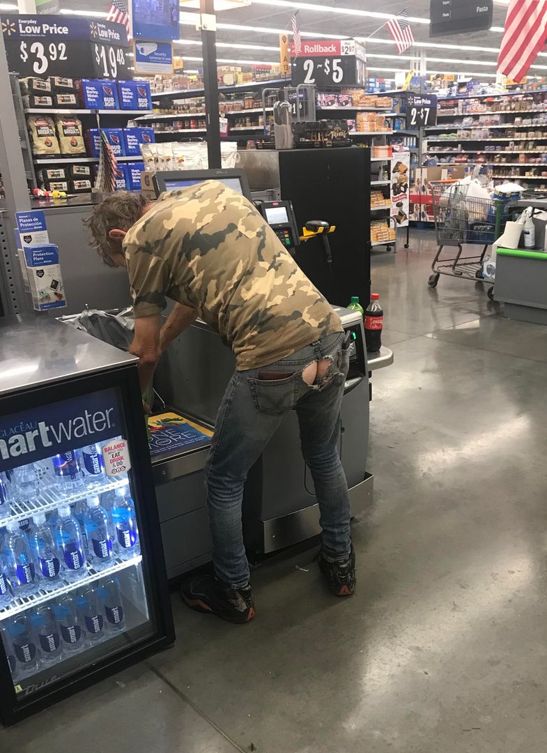 Saw this guy today wearing some kind of fancy ventilated pants