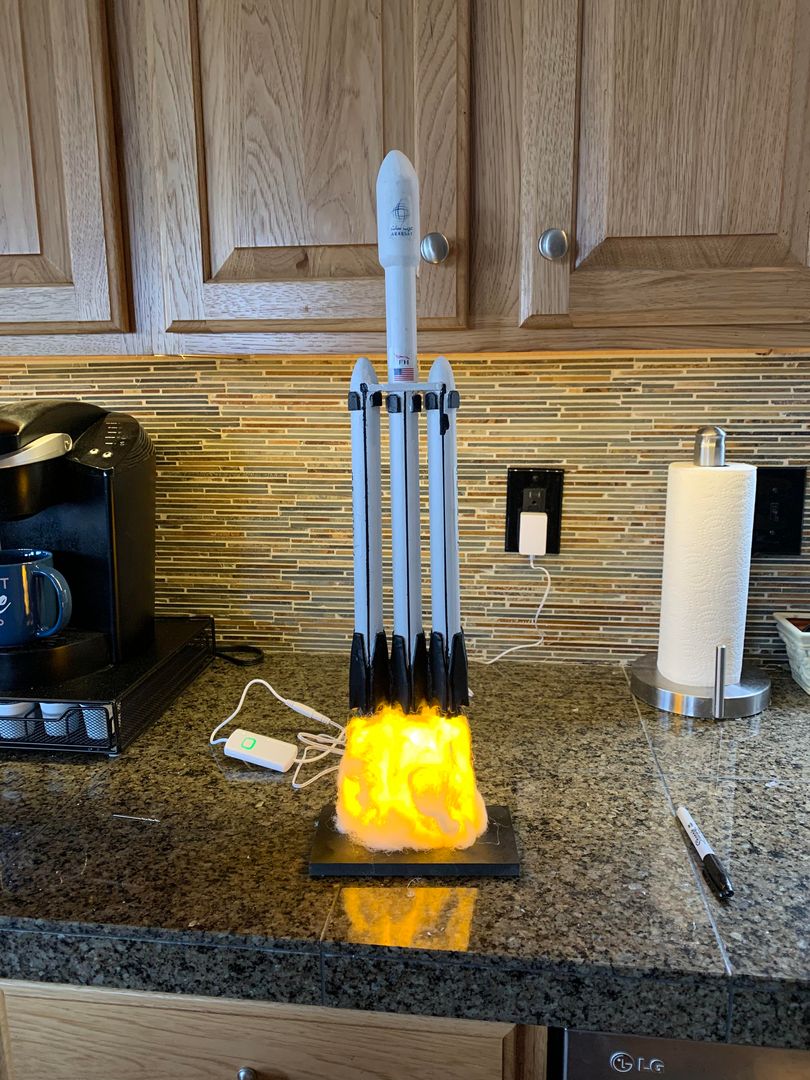 Scratch Built Falcon Heavy Lamp! It is in 1/144 scale.