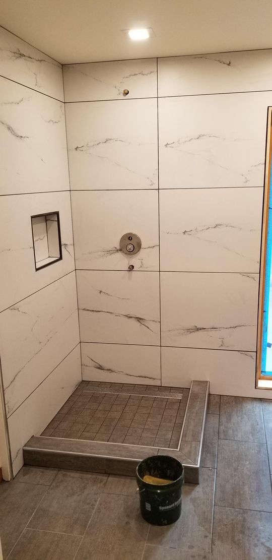 Shower pan that I needed epoxy thinset for.