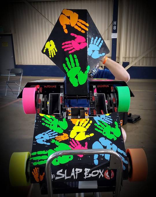 Slap Box’s Tombstone config | Scrolller