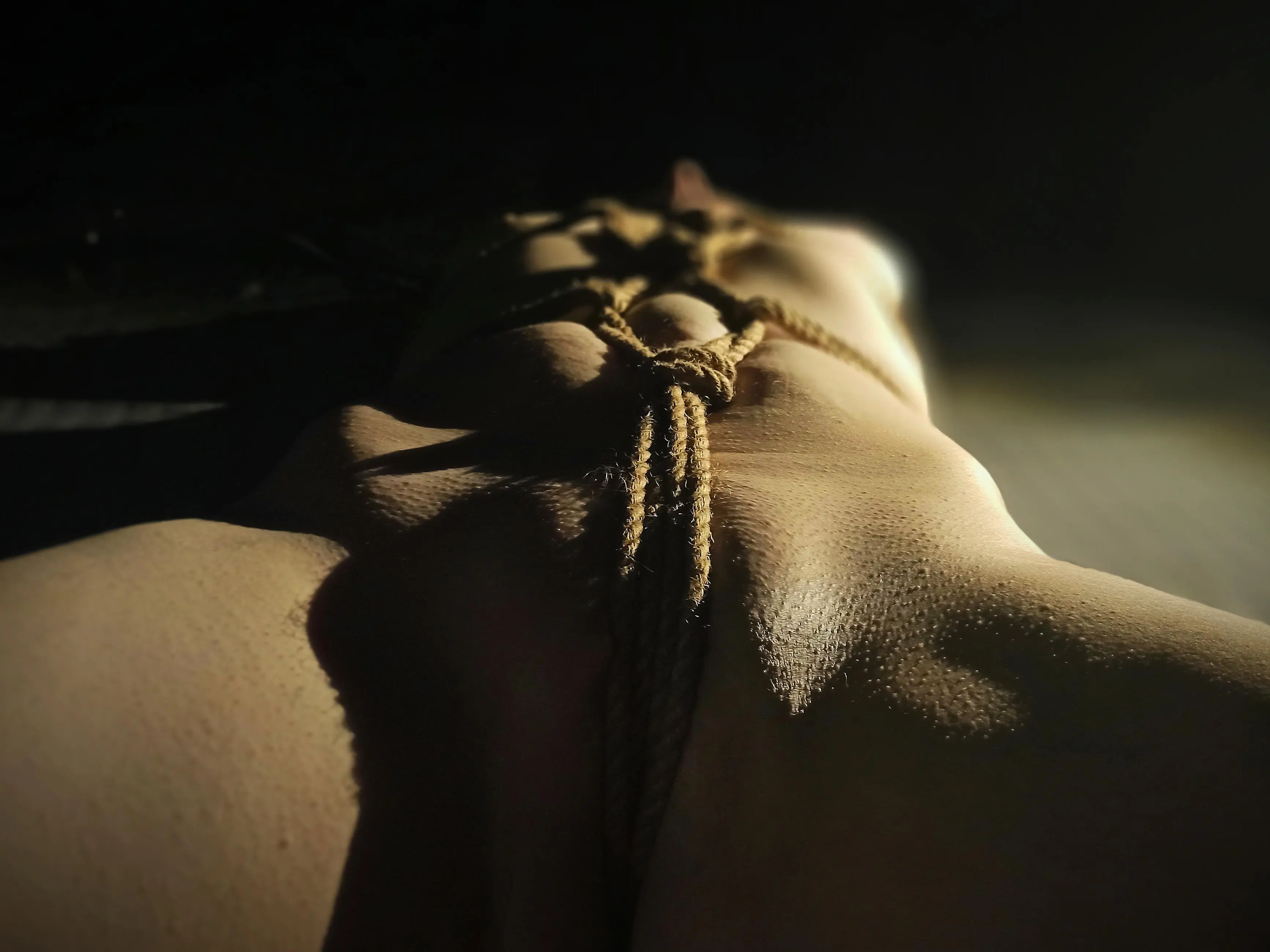 Sleep On Rope Sleep in rope | Scrolller