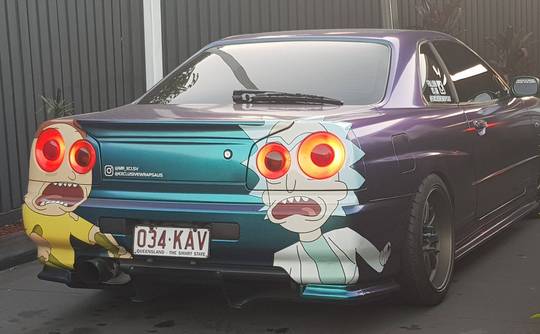Something about this really makes me feel uncomfortable.