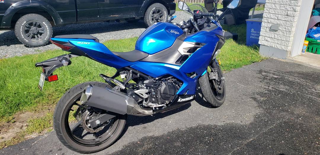 Started riding in June, my 2018 Ninja 400 ABS. Don't mind the username