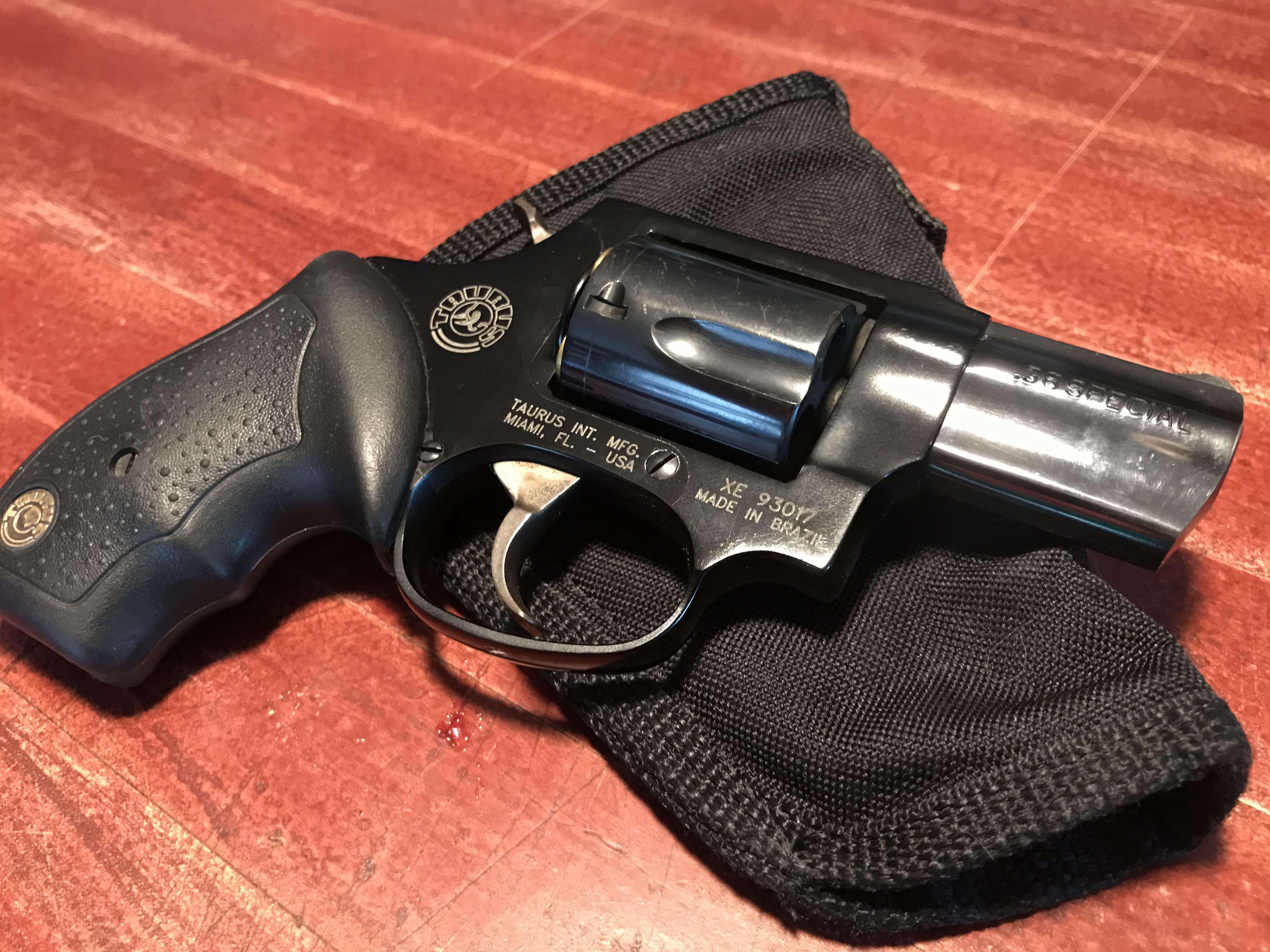 Taurus Snubby Taurus Thursday - .38 snubby This is the first gun I ever bought when I ...