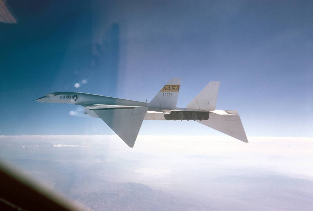 The XB-70 downward wingtips allowed to effectively "capture" the shockwave generated by its own supersonic flight into usable lift. This form of compression lift decreased the induced drag of the XB-70 by around 20-30%