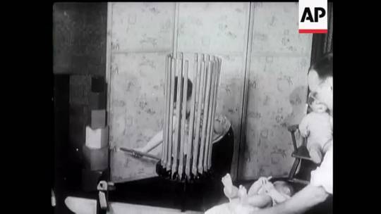 This 'device' that was created aiming to develop leg muscles