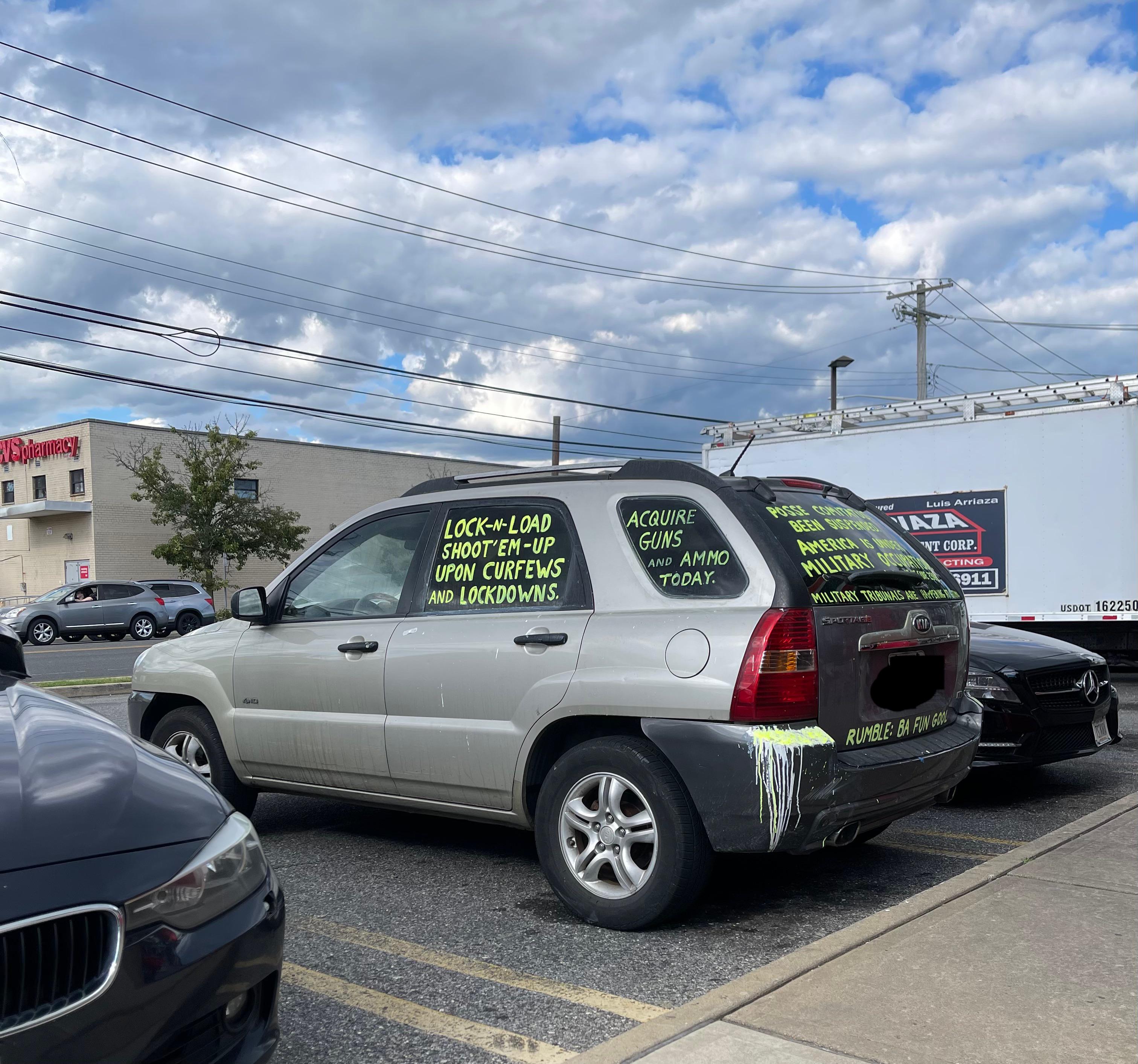 This guy seems totally normal