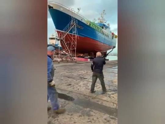 This ship falling over