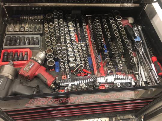 Top “drawer” of a mobile ag technician’s heavy duty road box