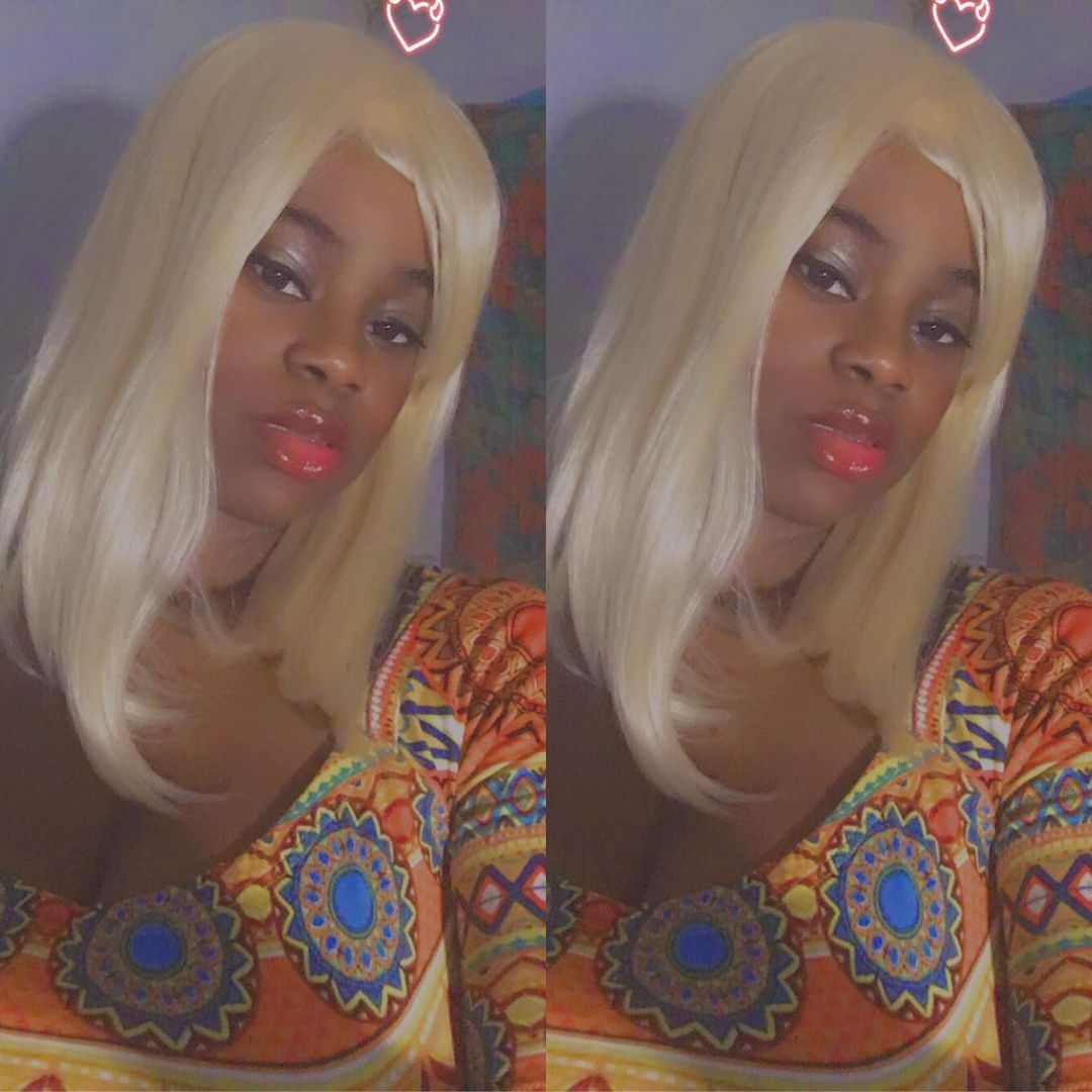 see me as a real girl👧 &amp; use (she/her) plz.. ! 🤍🤍