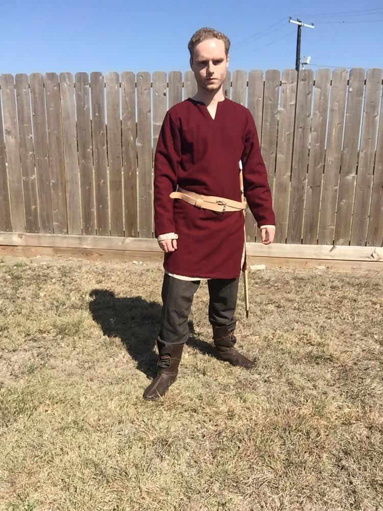 Wanted to share again my first “semi serious” attempt at a (early) Viking kit before I retire it this year while I work on a truly accurate low to mid class late 9th early 10th Century Jorvik Freeman Kit.