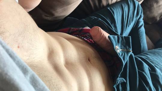 Wardrobe Malfunction [NSFW]