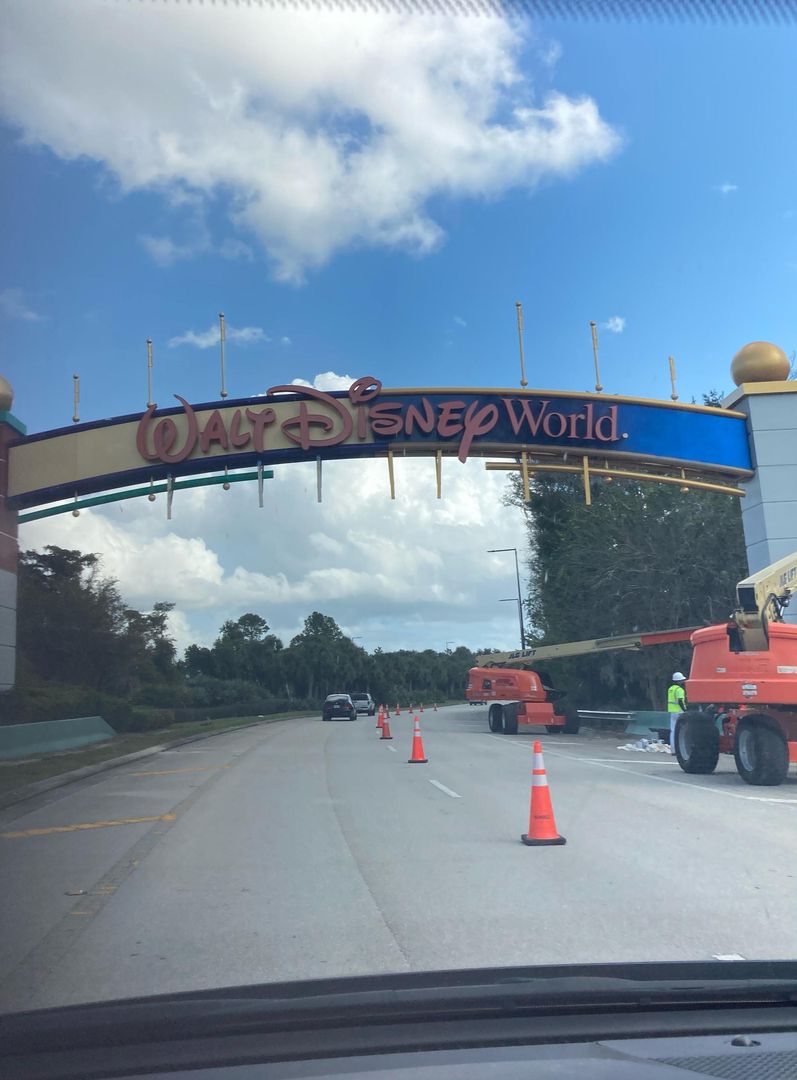 Welcome Sign Makeover Progress (Nov 5)