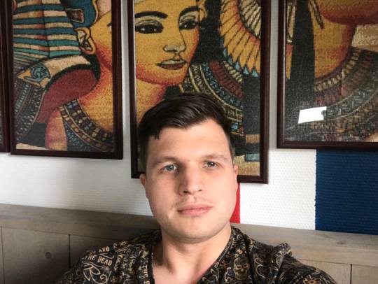 Well working hard (studying) is what I should do 😬 (22m)