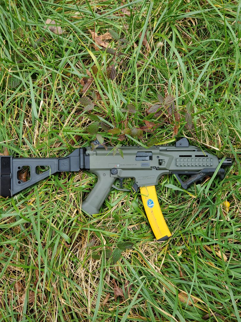 What did the banana say to the scorpion