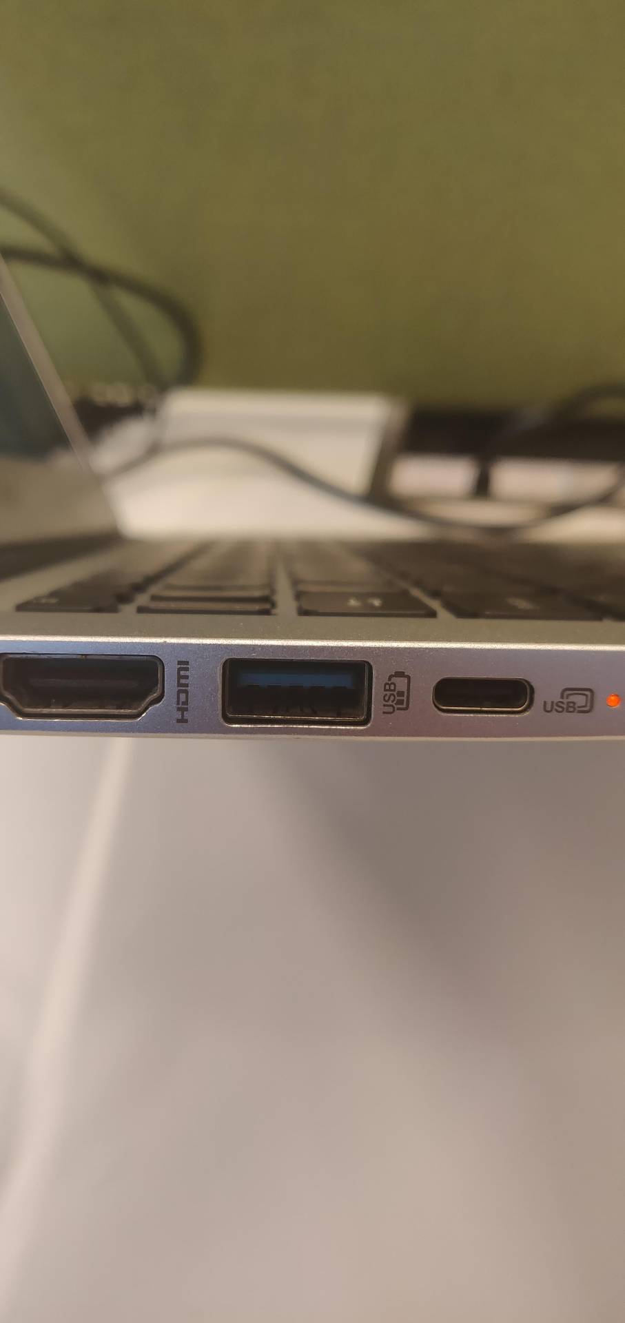 What does this USB with battery symbol mean? It's an Acer Swift 3 sf314