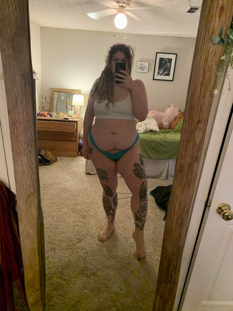 [NSFW] 28 F, 5’10, 280lbs ISO woman of similar stats to hold each other accountable/generally be a fasting buddy! more in comments.