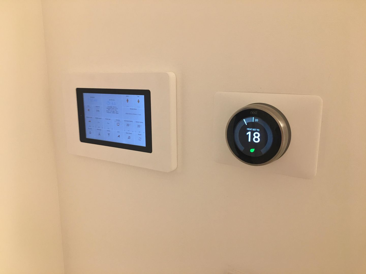 Yet another touch panel using a 7” Firetab in a vidabox mount running fullykiosk displaying HAdashboard. X2 8” coming soon.