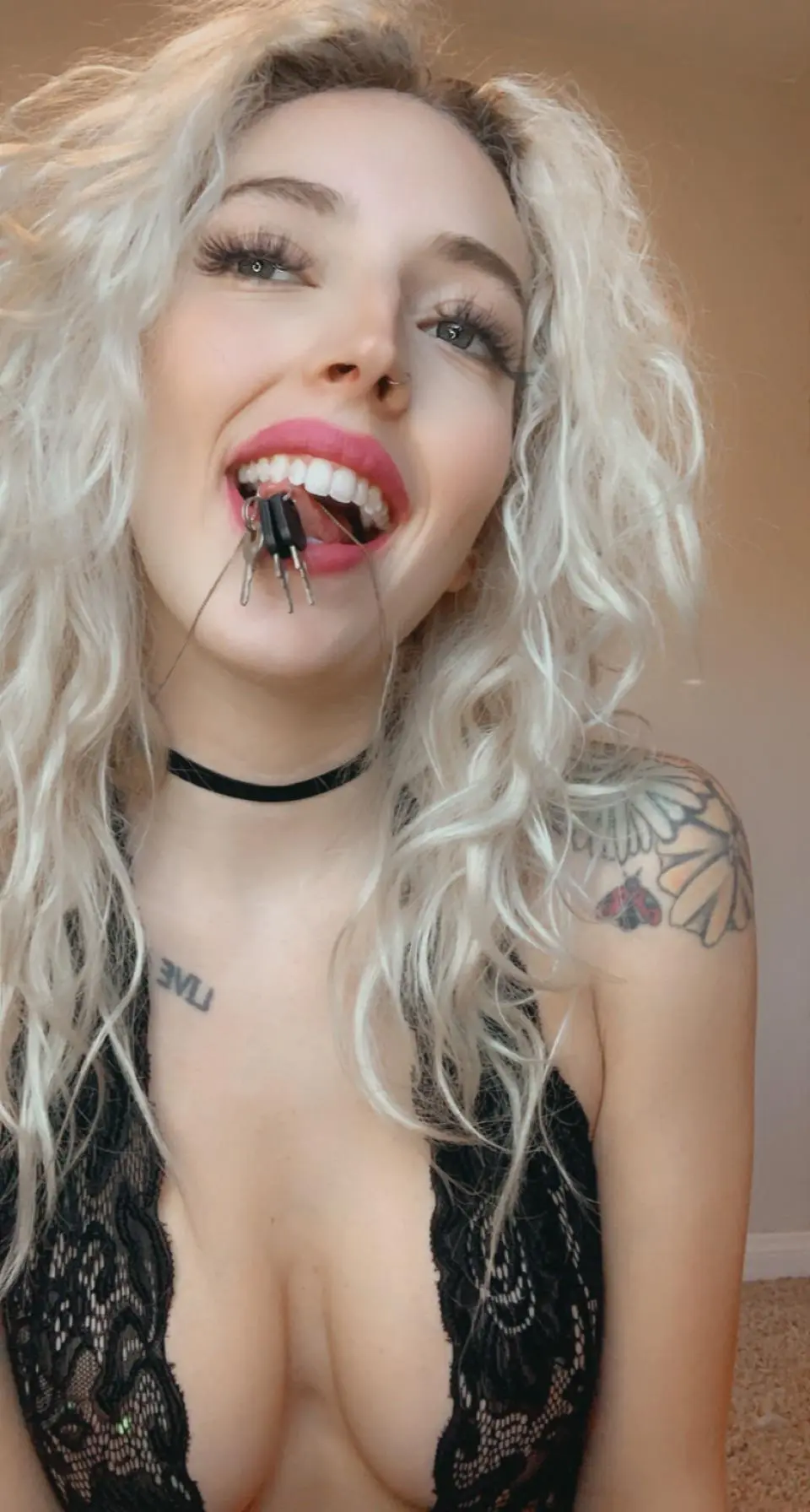 You need the control of chastity. You ache to be locked up with the key around my neck. 🔐