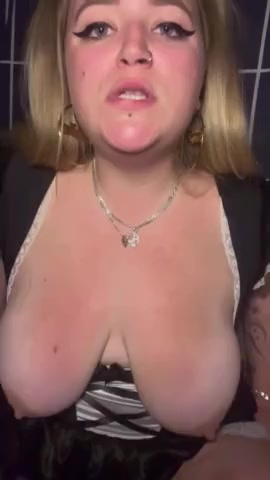 Tease my pussy