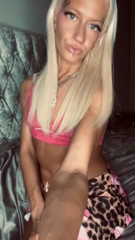 The queen of SPH strikes again! 