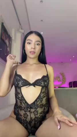 Staying as spectator or coming to my private chat?