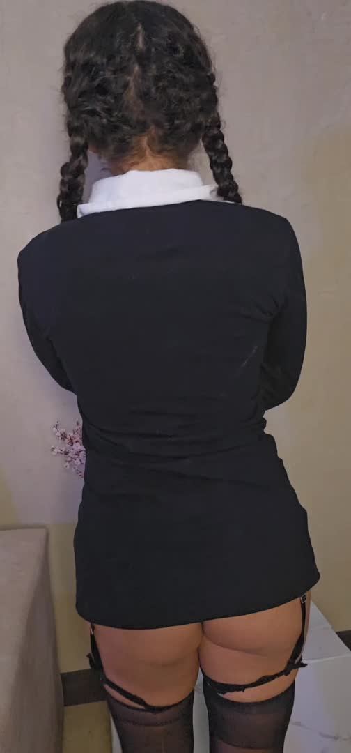 come fuck me against the wall ????