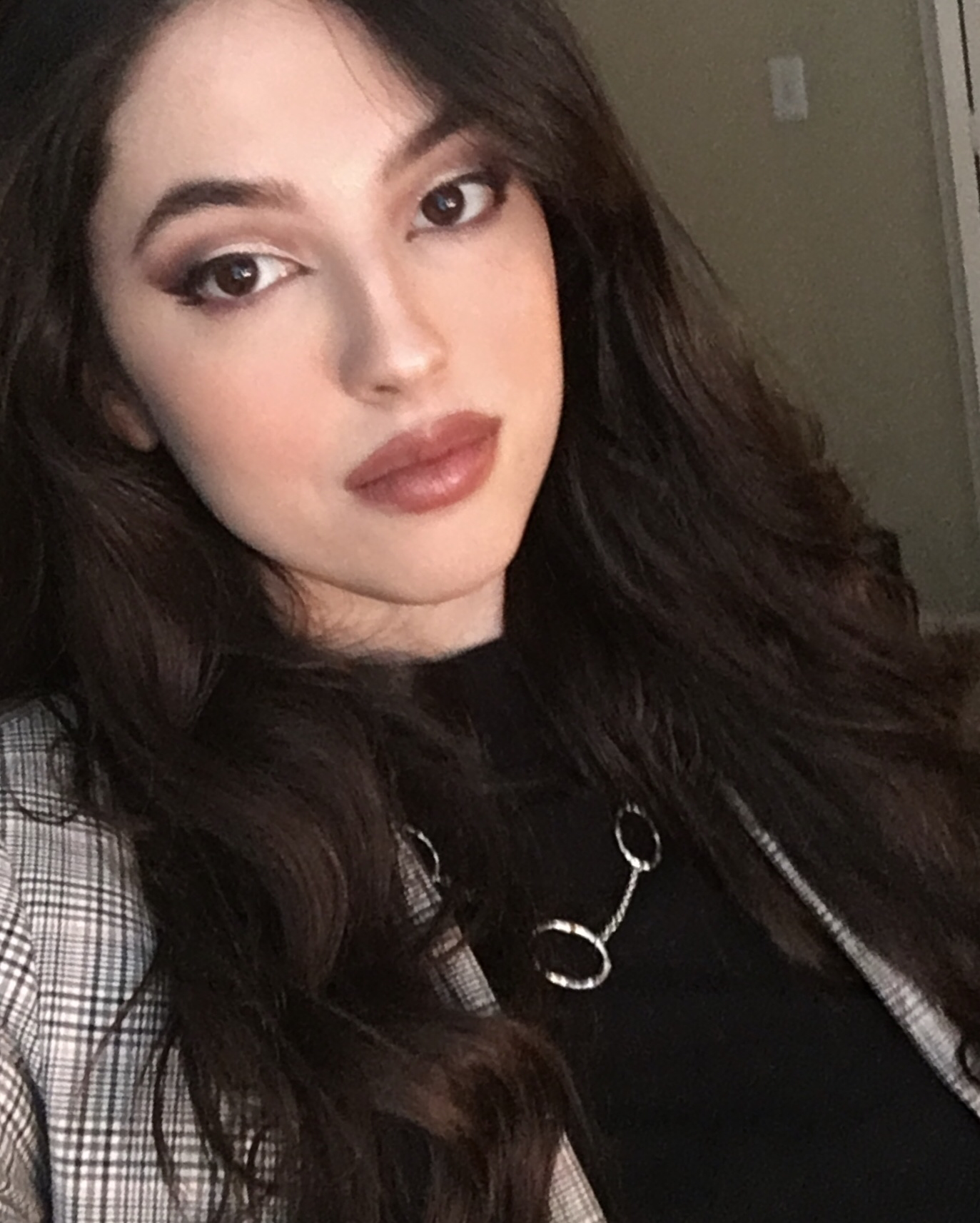 20F Japanese, Chinese, Swedish, and British. Scrolller