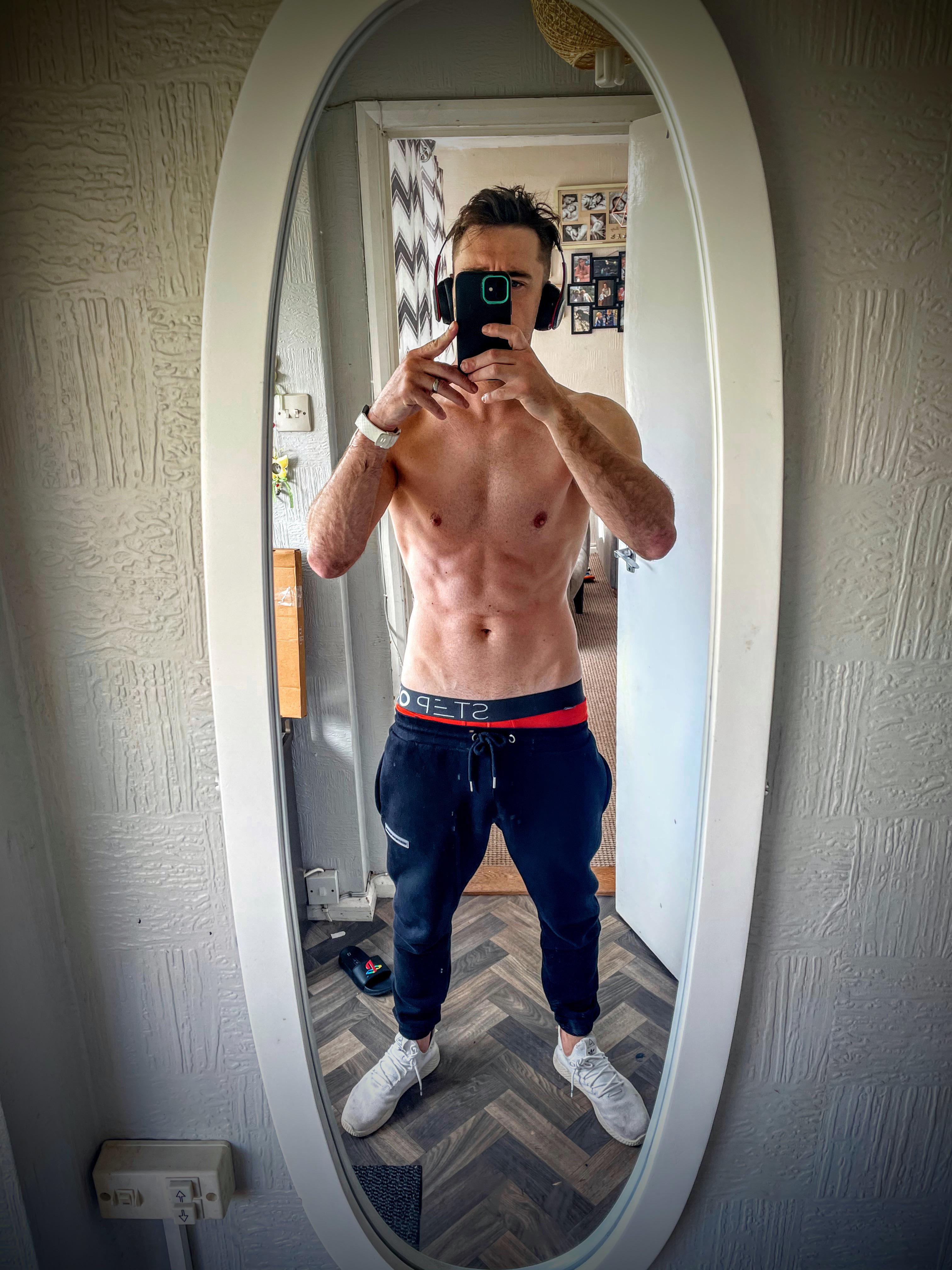 34 M South West UK Alpha Male Gym Goers Body And Hung Need Sissies 34-m-south-west-uk-alpha-male-gym-goers-body-and-hung-need-sissies